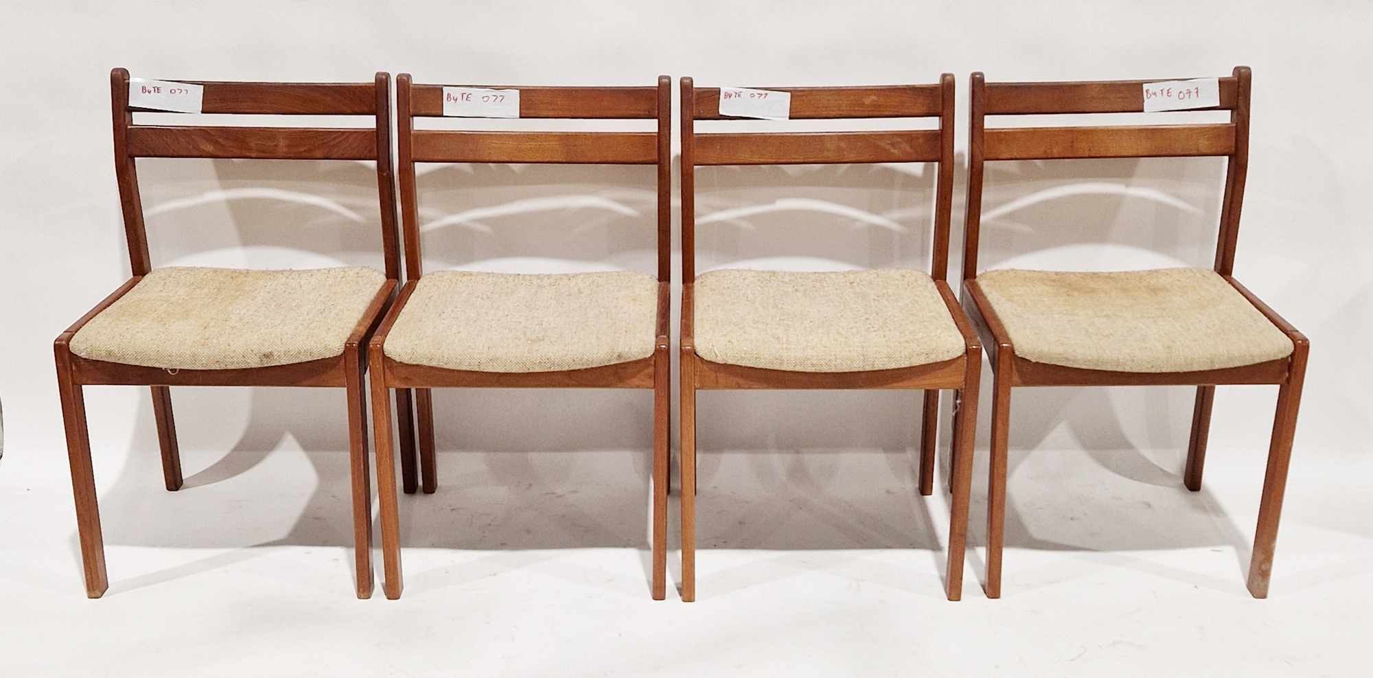 G Plan "Fresco" teak mid century D-end dining table and four chairs, the table with flip-up centre - Image 3 of 3