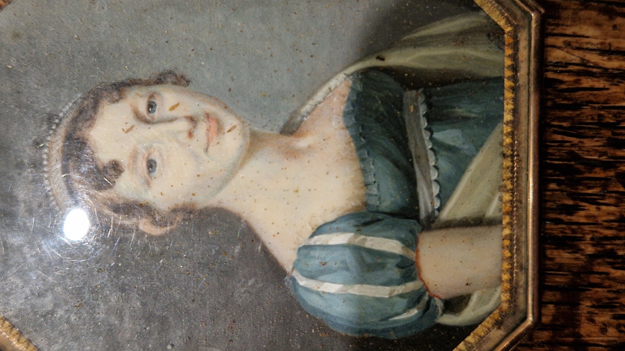 Late 18th/early 19th Century French School Portrait miniature of a lady in watercolour on ivory In - Image 6 of 17