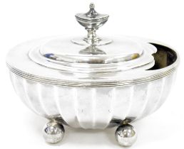 Mappin & Webb silver plated spoon warmer, oval fluted body, urn finial, on four ball feet