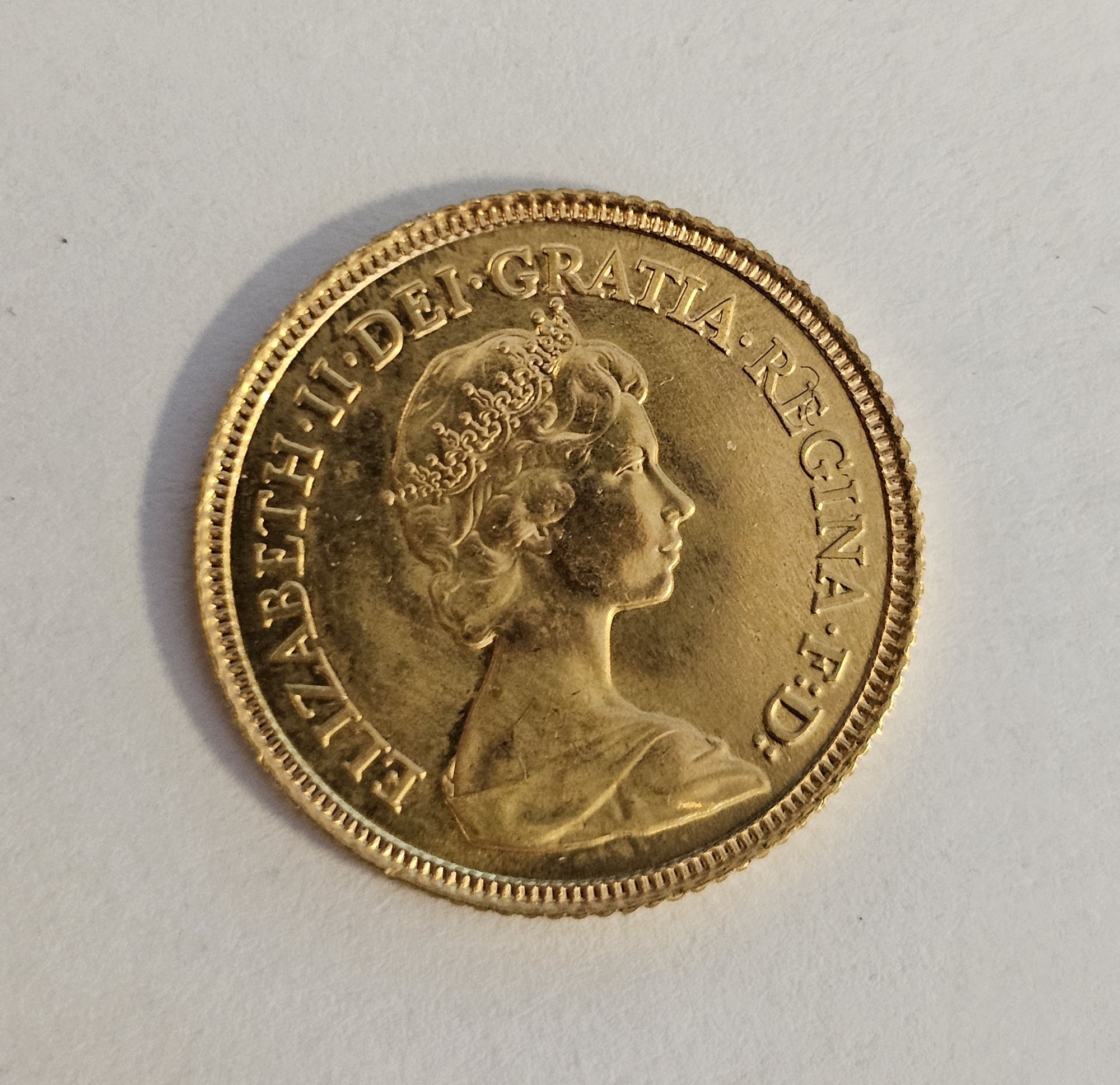 Elizabeth II half sovereign 1982 - Image 2 of 2