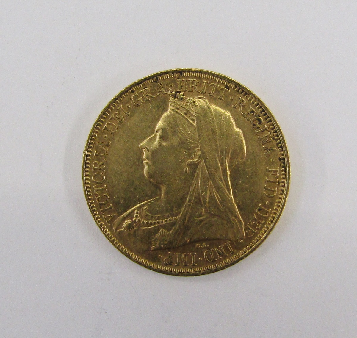 Victorian sovereign 1900 - Image 2 of 2