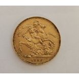 Victoria (1837-1901) sovereign, 1896, veil head left, rev St George and dragon, date below