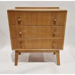 Meredew mid century golden oak chest of drawers with three long graduating drawers with turned