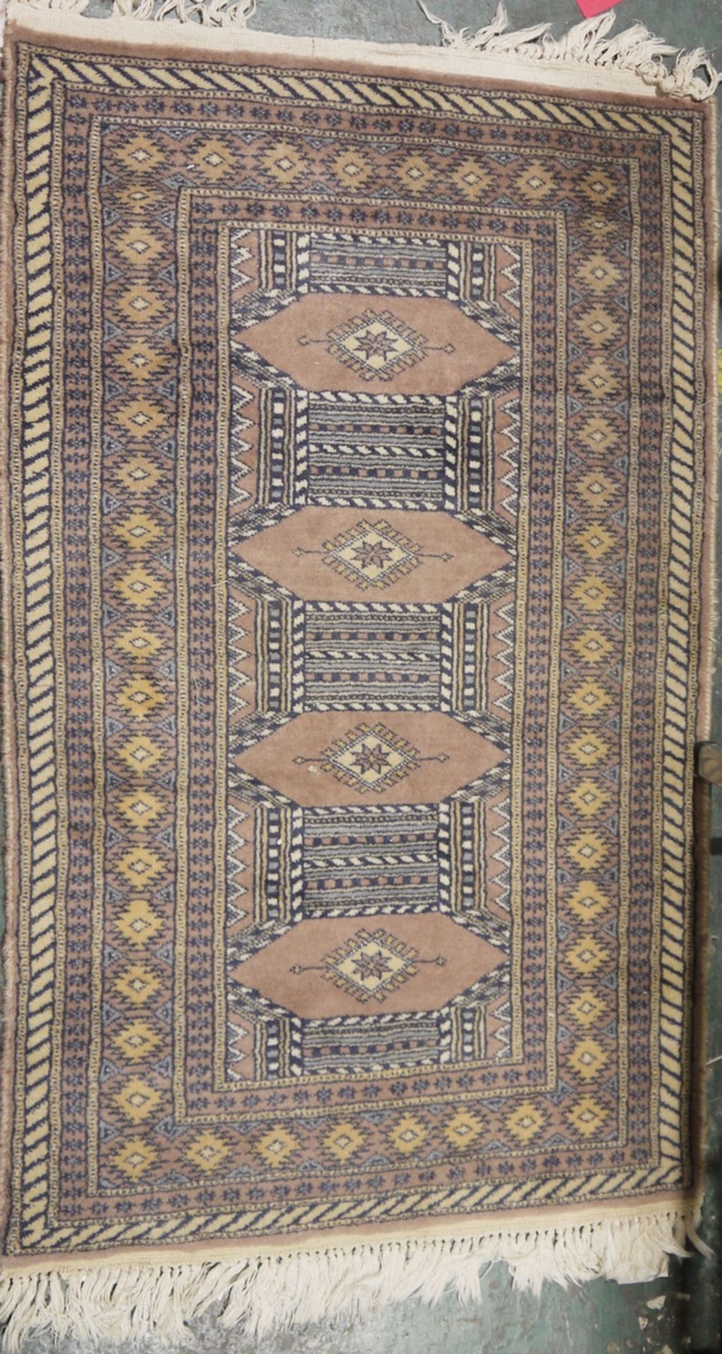 Small Eastern kelim with chevron and lozenge design, 96cm x 58cm, an Eastern small wool rug, - Image 2 of 3