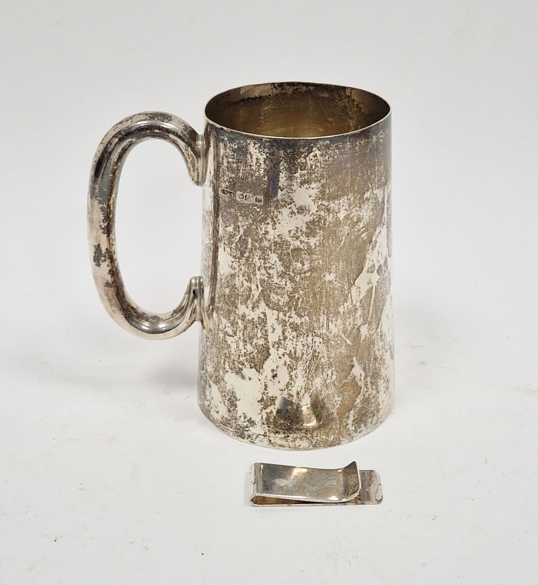 Mid 20th century silver mug, Sheffield 1945 by James Dixon & Sons with NFU engraving dated 19/13/