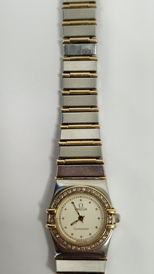 Lady's Omega Constellation wristwatch, gold and stainless steel, the circular dial with raised dot - Image 3 of 10