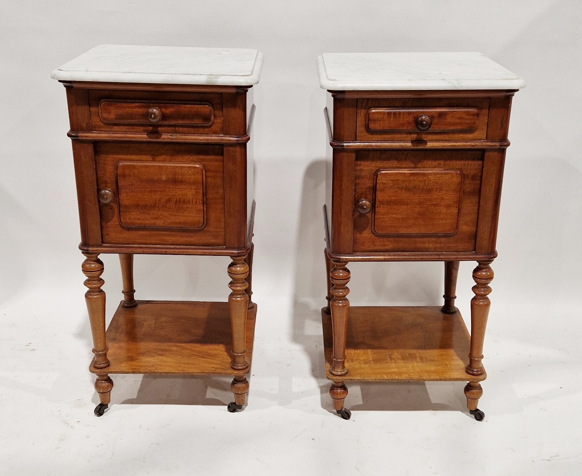 Pair 19th century marble-topped bedside cupboards, each with single drawer above cupboard, turned - Image 2 of 2