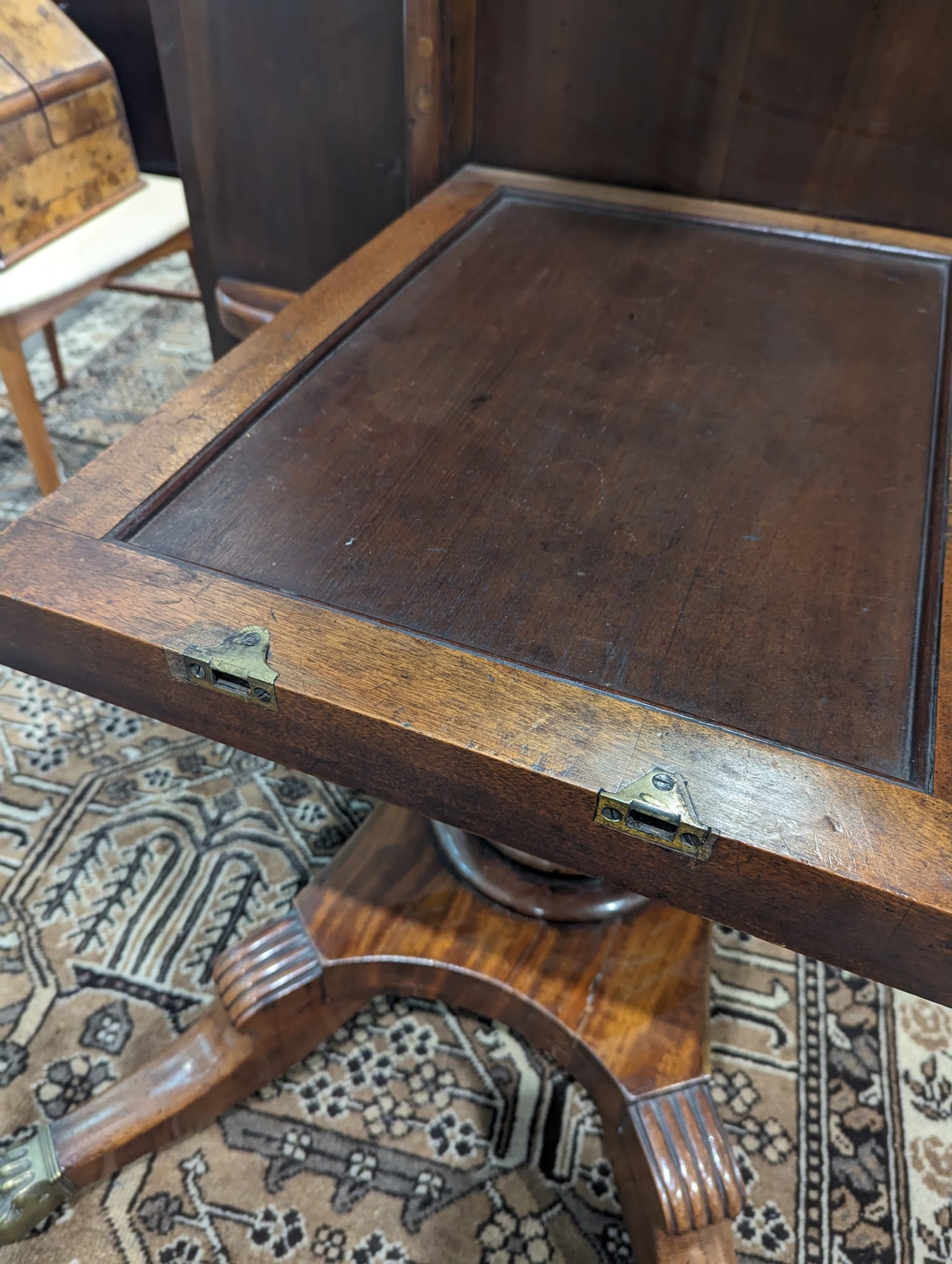 Regency mahogany breakfast table, rectangular with curved corners, rosewood inlaid banding, on large - Image 13 of 26