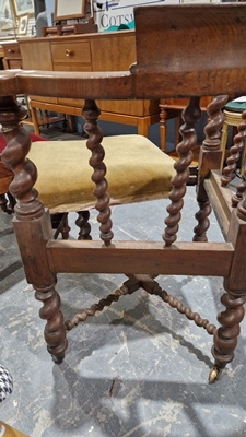 Late 19th/early 20th century oak corner chair with carved spiral supports and X-frame stretcher, - Image 21 of 44