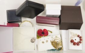 Mudu gent's 30-jewel automatic wristwatch, a lady's Seiko wristwatch, a selection of other