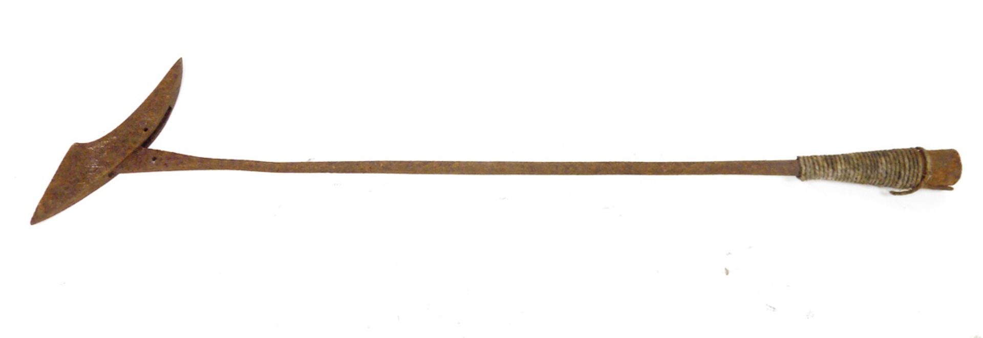 19th century iron whaling harpoon with tilting barb (no shaft), 78cm