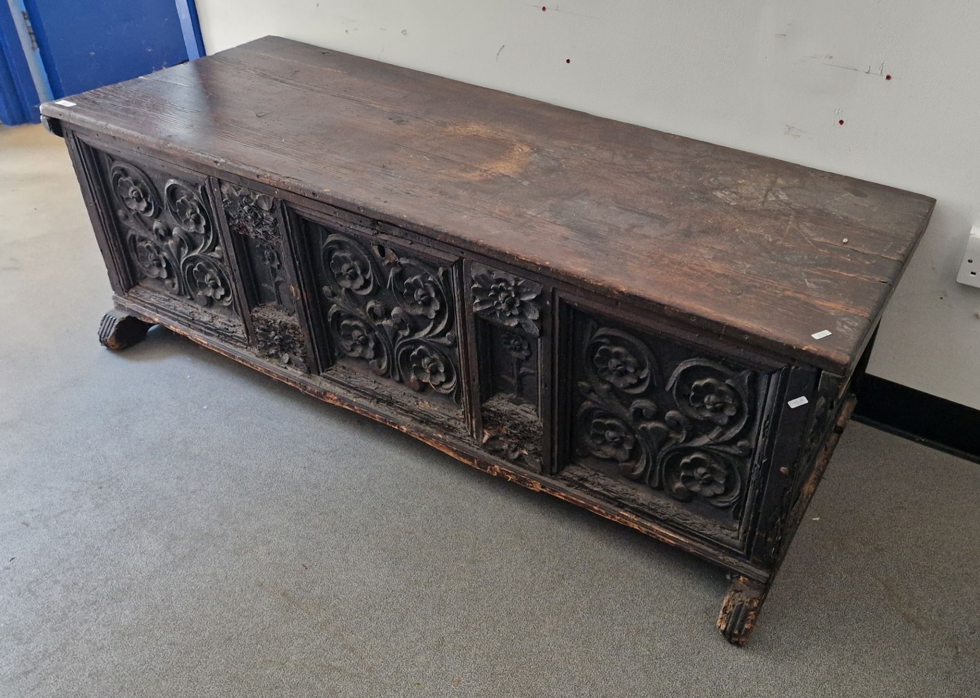 18th century oak coffer of rectangular form with carved foliate friezes to the front panel, 50cm - Image 2 of 2