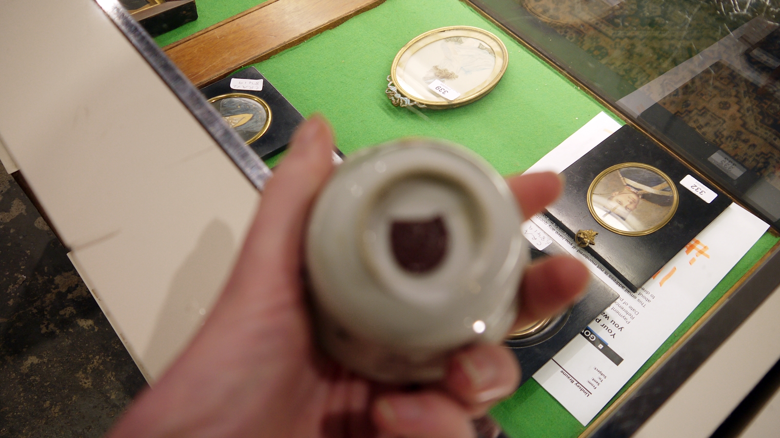 Canton famille rose cylindrical tea kettle and cover, an oviform vase, a pair of Kangxi blue and - Image 9 of 15