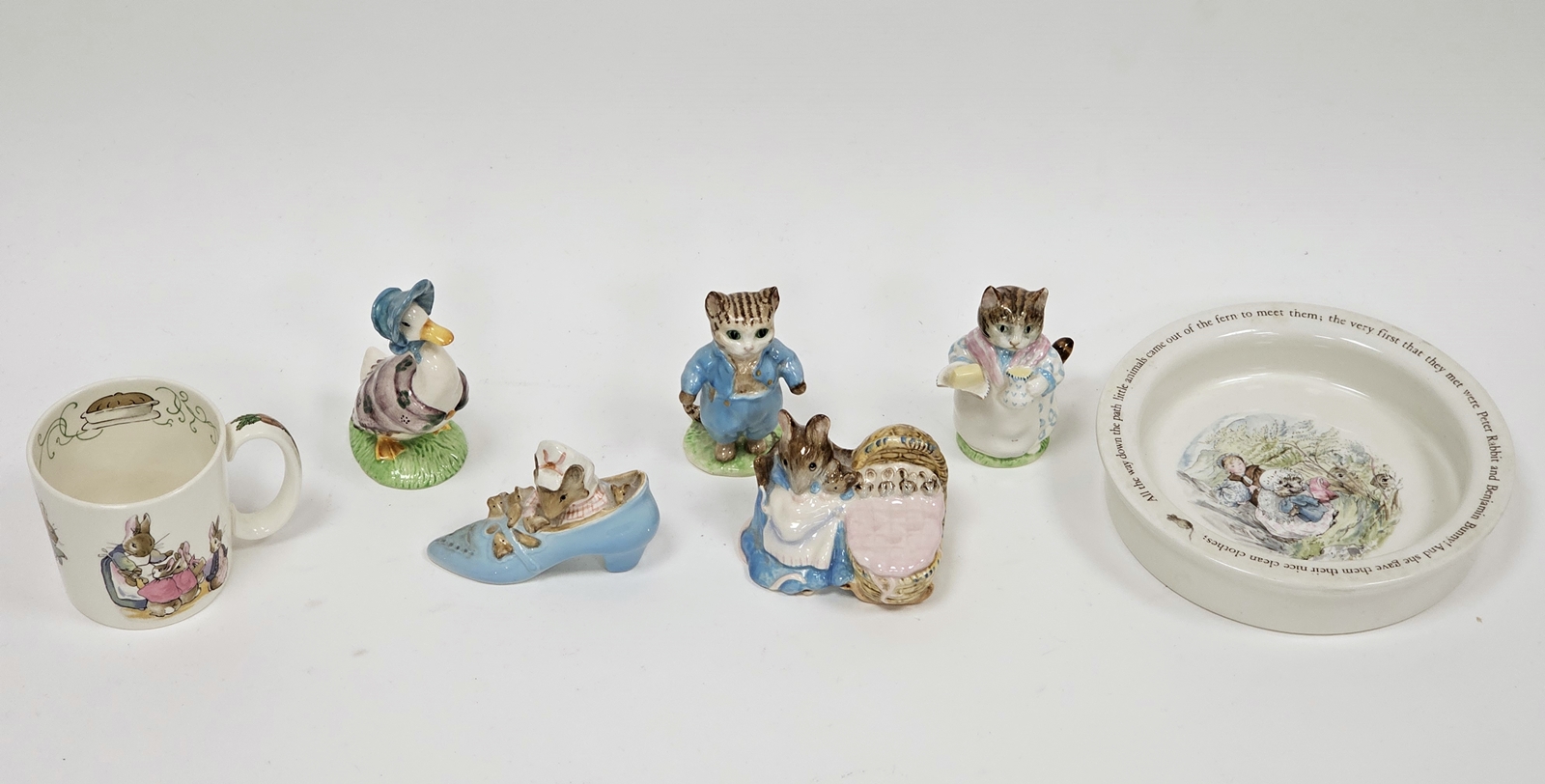 Five mid century Beswick pottery Beatrix Potter figures, comprising Tom Kitten, The Old Woman Who - Bild 8 aus 12