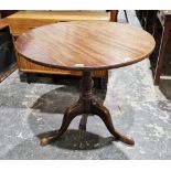 Victorian mahogany tilt-top tripod table of circular form, 69cm high x 80cm diameter