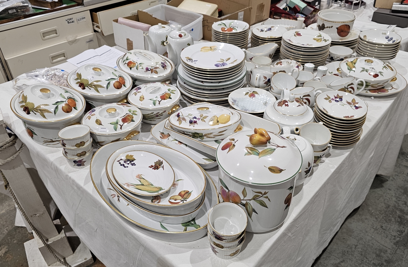 Large quantity of Royal Worcester bone china 'Evesham' pattern oven to tableware including teapot, - Image 3 of 4