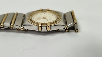 Lady's Omega Constellation wristwatch, gold and stainless steel, the circular dial with raised dot - Image 6 of 10