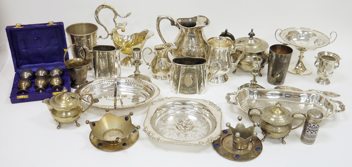 Collection of Edwardian and later silver plate including an engraved part tea service, pierced - Image 3 of 4