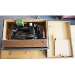 Singer electric sewing machine, no.99K, boxed