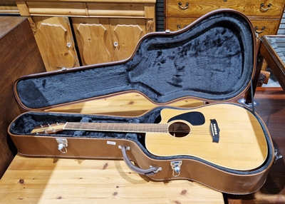 Tanglewood Nashville 4TNDCE electro acoustic guitar, serial no. AM140803137 in hard case