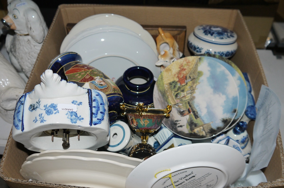 Quantity of delft blue wares to include four large plates and others with countryside scenes, - Image 5 of 5