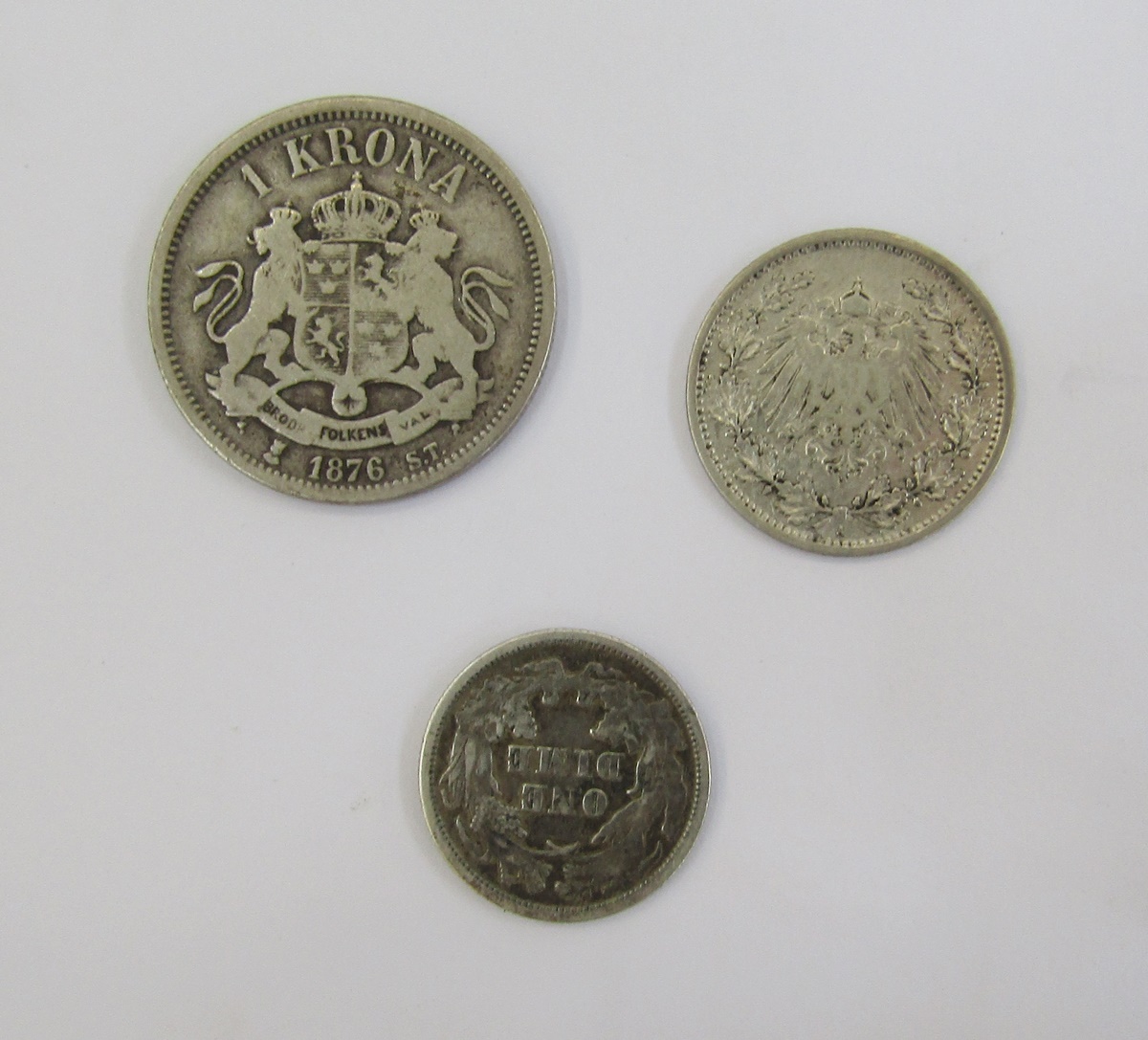 Silver world and English coins, George IV Crown, laurette head left, rev St George and Dragon - Image 6 of 6