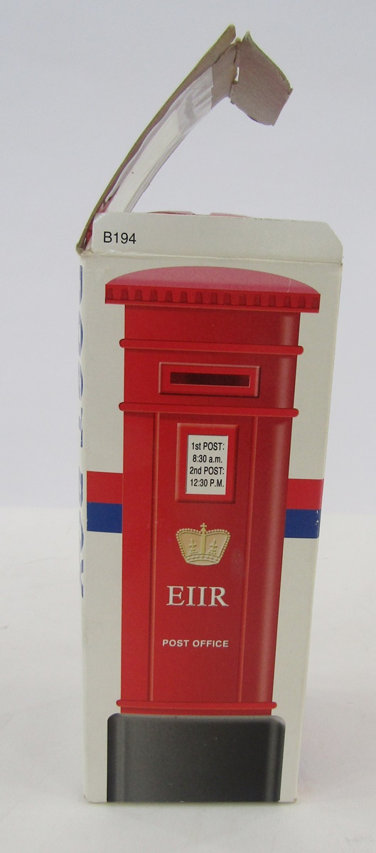 Reproduction cast iron cat and mouse money box, a 1977 coinage of Great Britain and Northern Ireland - Bild 7 aus 9