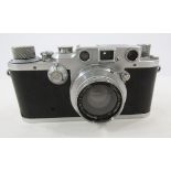 Leica IIIc rangefinder camera, serial number 425652, 1946/47, with Leitz Summar f=5c, 1:2 lens, no