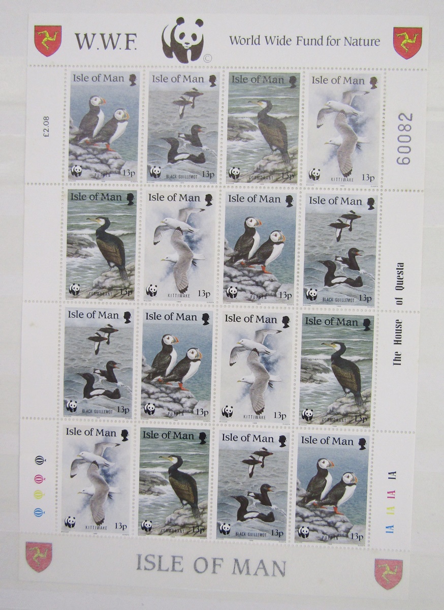 World stamps: Box of 3 large, A4, 30 page (double-sided) stockbooks largely filled, with issues from - Image 5 of 6