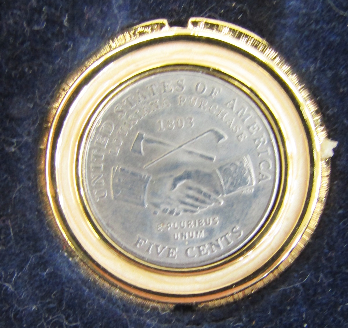 Eisenhower commemorative set made up of silver medallion and 6c postage stamp, and US numismatic - Image 8 of 9