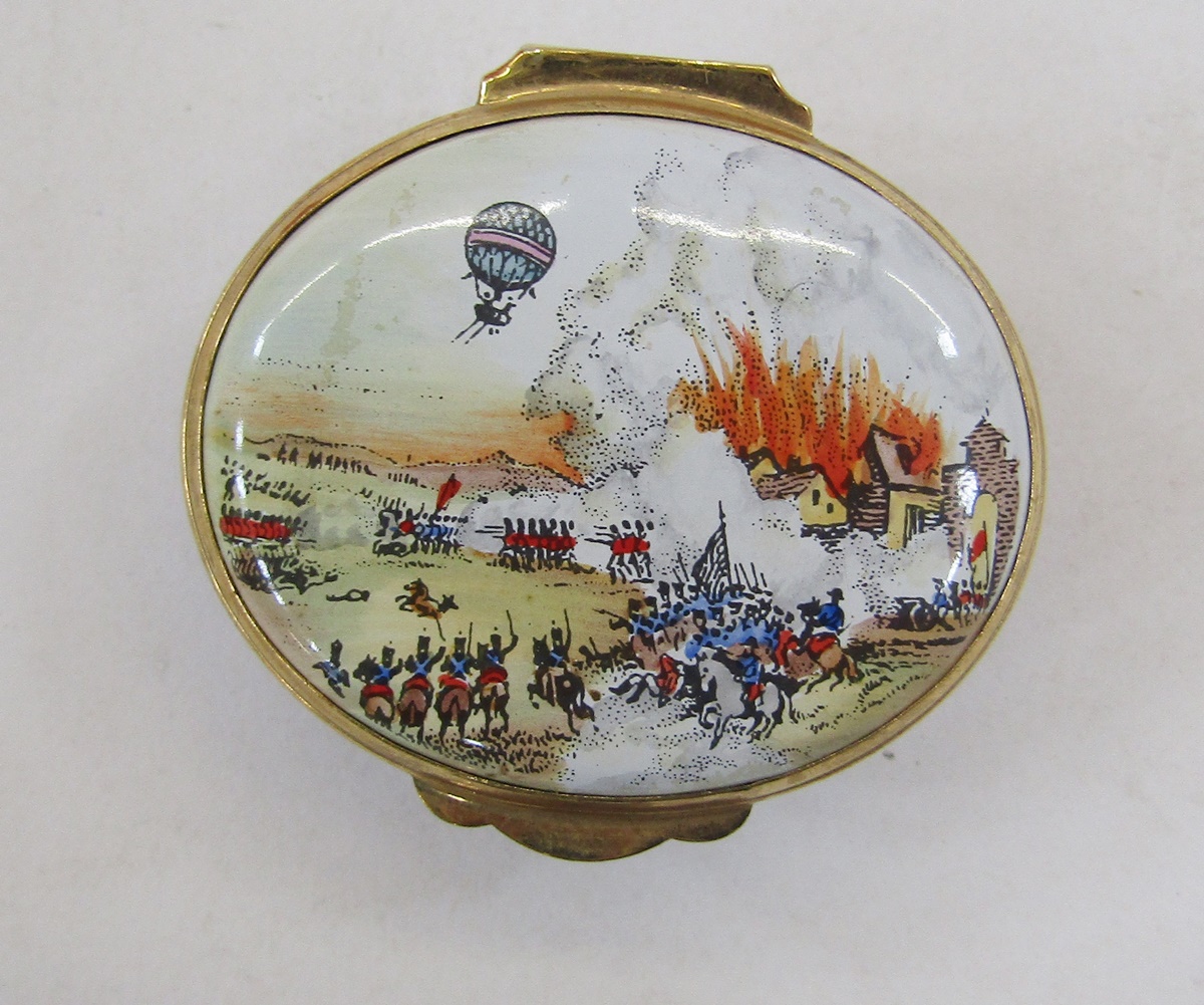 Five Crummles handpainted enamel boxes to include limited edition 1985 children in the snow, the Old - Bild 4 aus 10