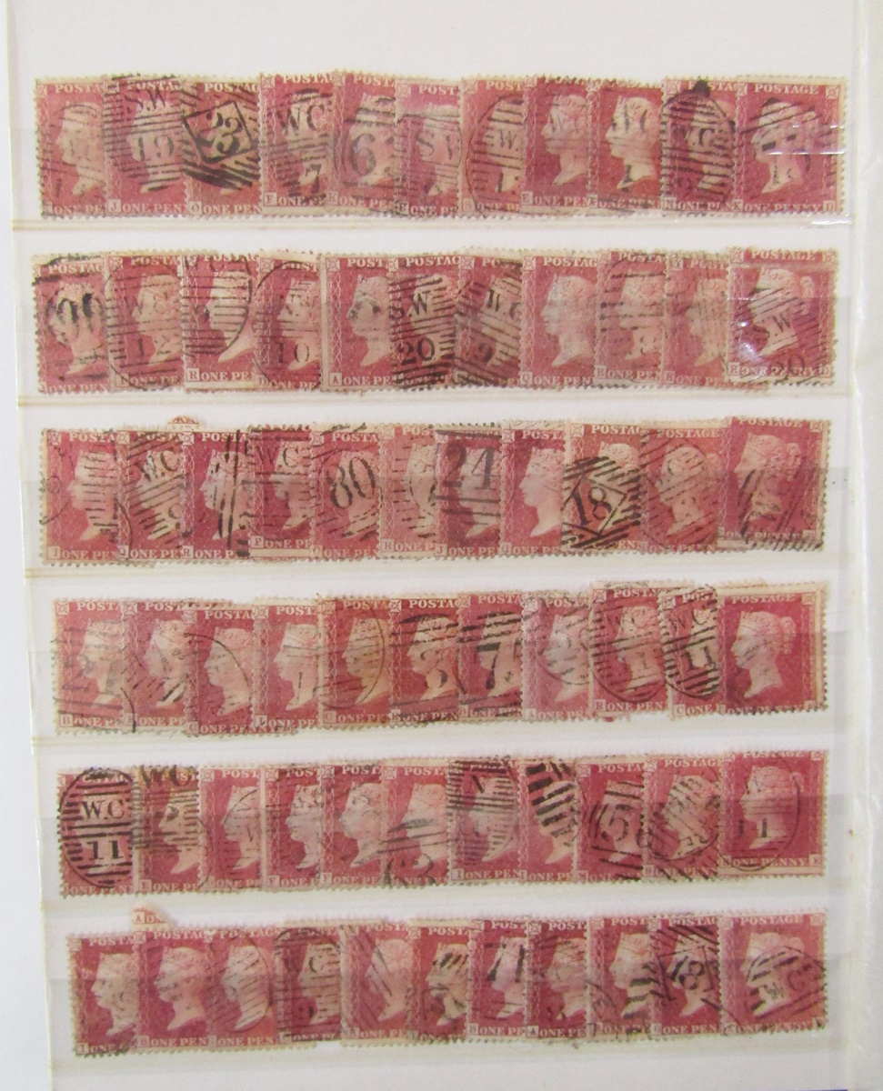 GB stamps: Green stock-book partially filled with QV Penny reds, just under 500 used unchecked for - Bild 2 aus 8