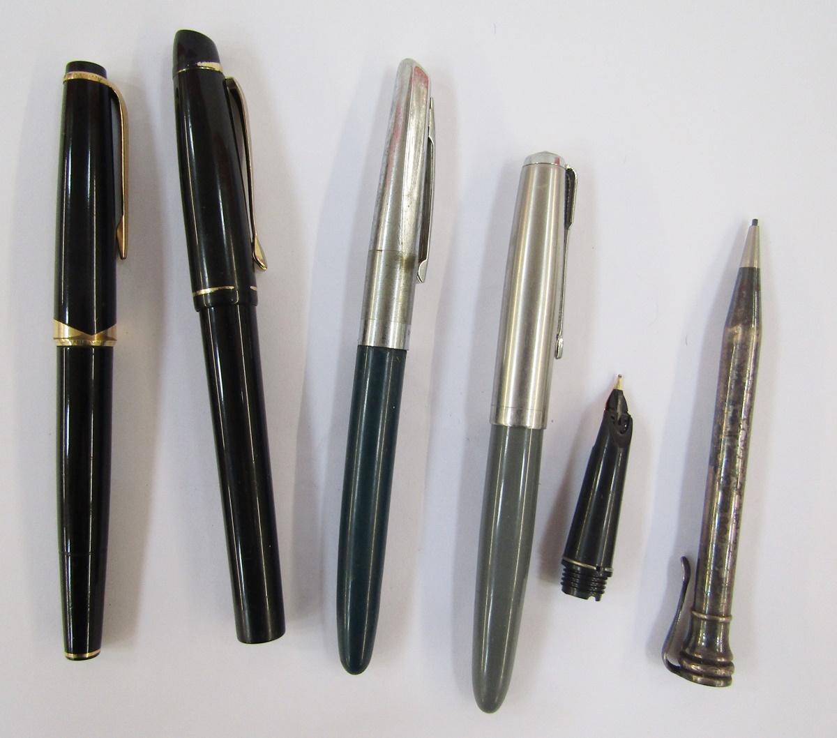 Eversharp silver propelling pencil, a Platinum fountain pen, a Parker grey and stainless steel - Bild 3 aus 12