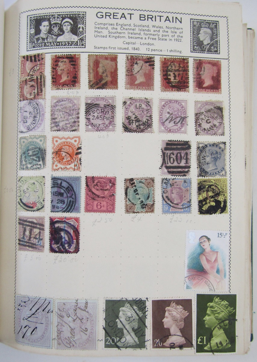 World stamps: Well-filled, green “Movaleaf” album and numerous envelopes of loose of mostly used - Image 2 of 6