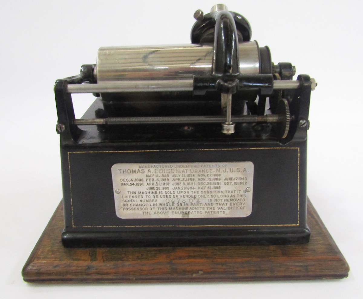 Edison Gem Phonograph, serial no G47802, with key winder and white metal horn - Image 2 of 3