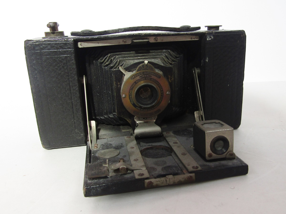 Zeiss Nettar 517/16 folding camera, Kodak Brownie automatic, patented April 21st 1908/August 31 - Image 2 of 13