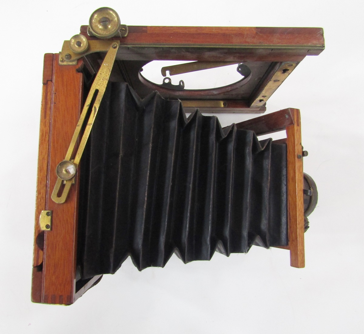 Late 19th/early 20th century Thornton Pickard Amber half plate mahogany cased field camera, patent - Image 4 of 9