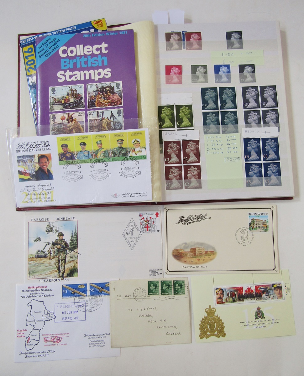 GB stamps: With decimal face value c£400 included, 3 stock-books, 2 catalogues, prestige booklets - Bild 2 aus 7