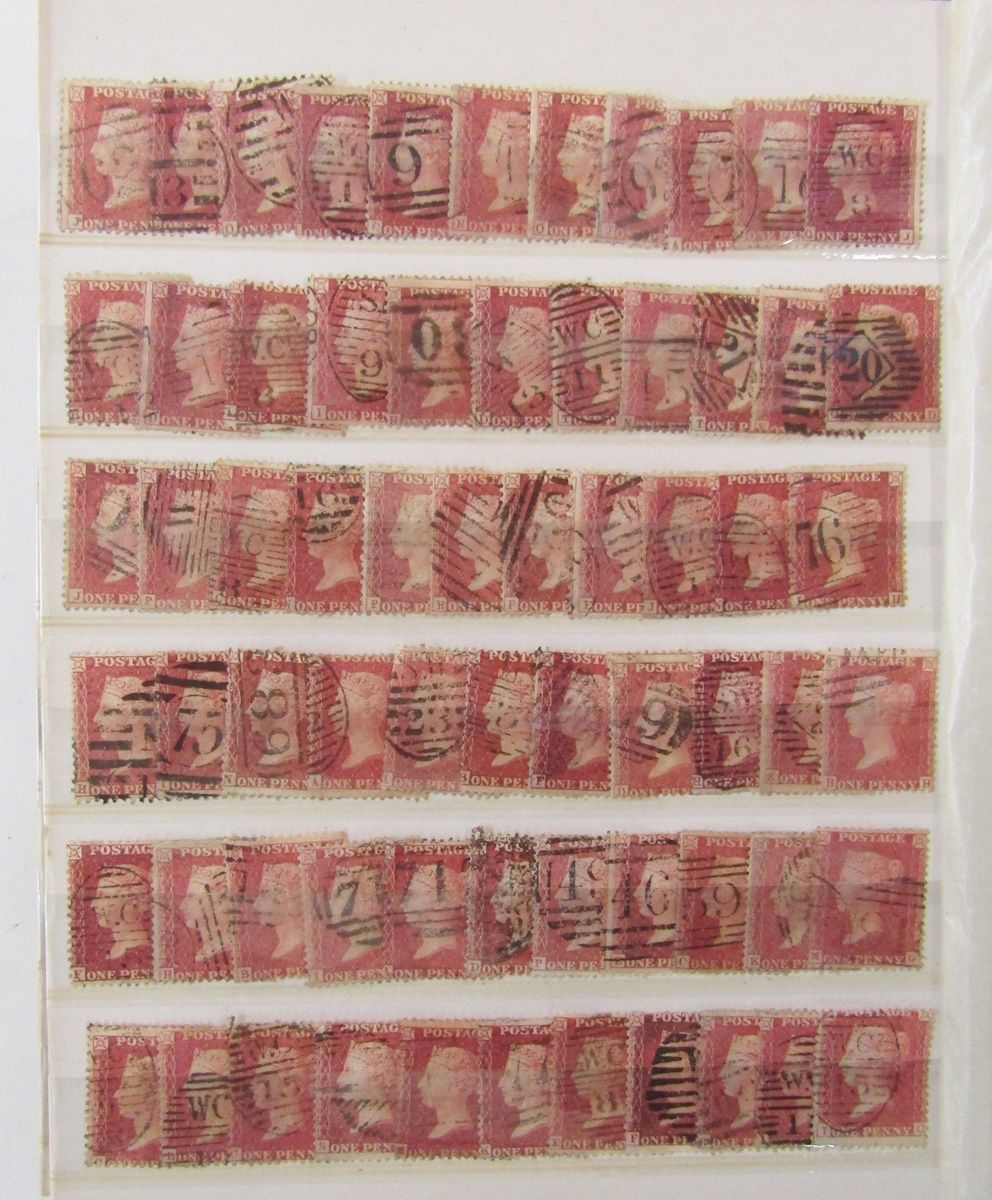 GB stamps: Green stock-book partially filled with QV Penny reds, just under 500 used unchecked for - Bild 4 aus 8