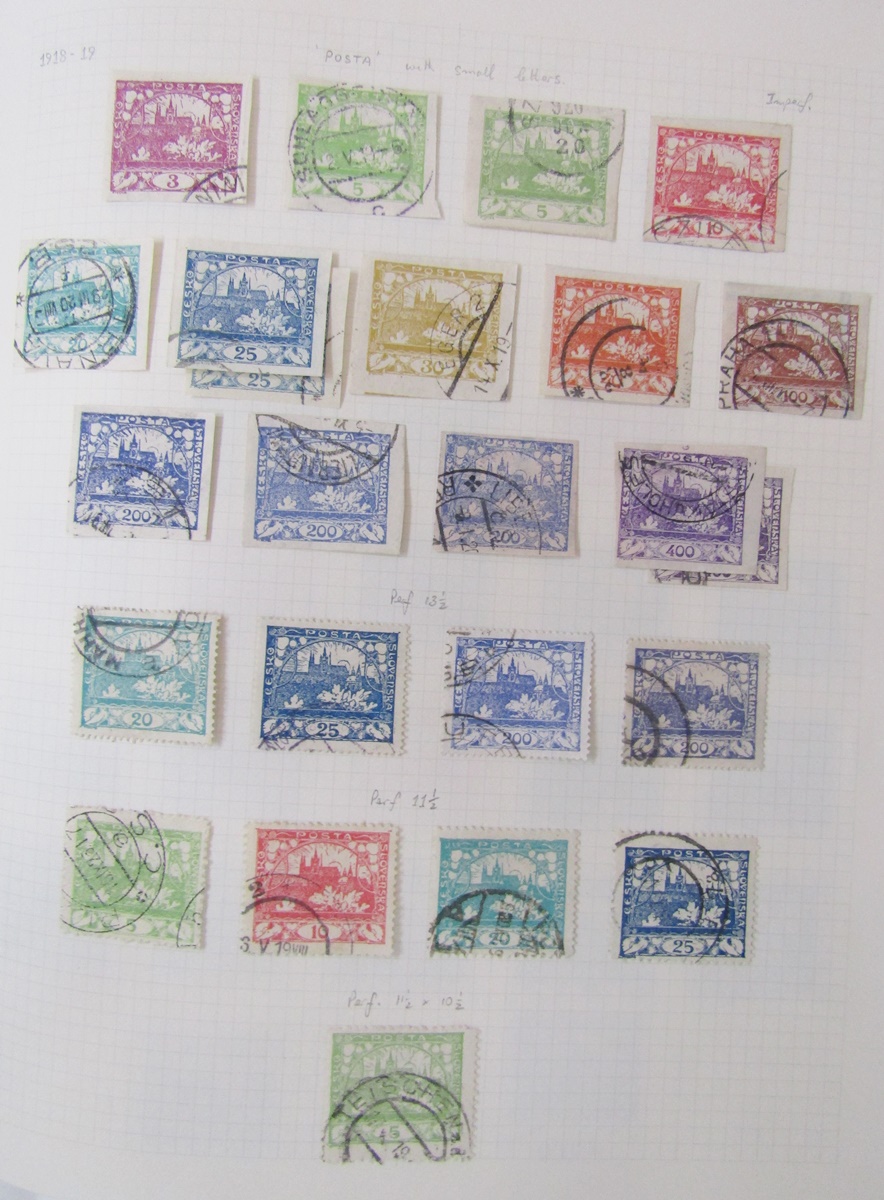 Czechoslovakia stamps: 5 albums, stock sheet and packets of various issues from first one 1918 on. - Image 8 of 13