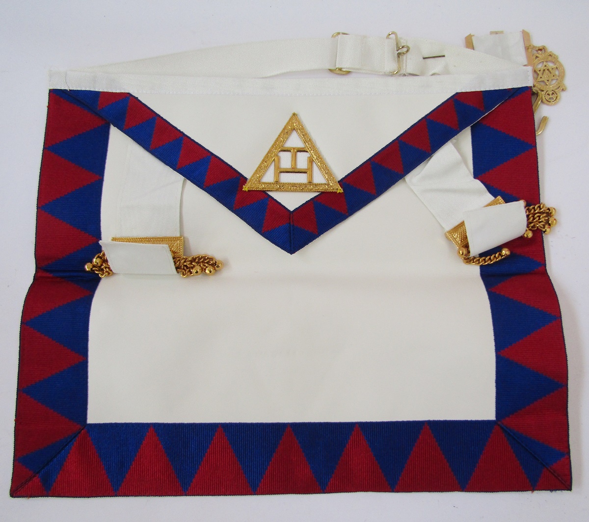 Collection of Masonic regalia including aprons, clothing, a Royal Masonic Institution for Girls - Image 12 of 27