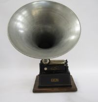 Edison Gem Phonograph, serial no G136930, with key winder and white metal horn