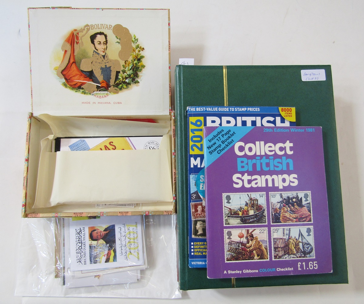 GB stamps: With decimal face value c£400 included, 3 stock-books, 2 catalogues, prestige booklets - Bild 7 aus 7