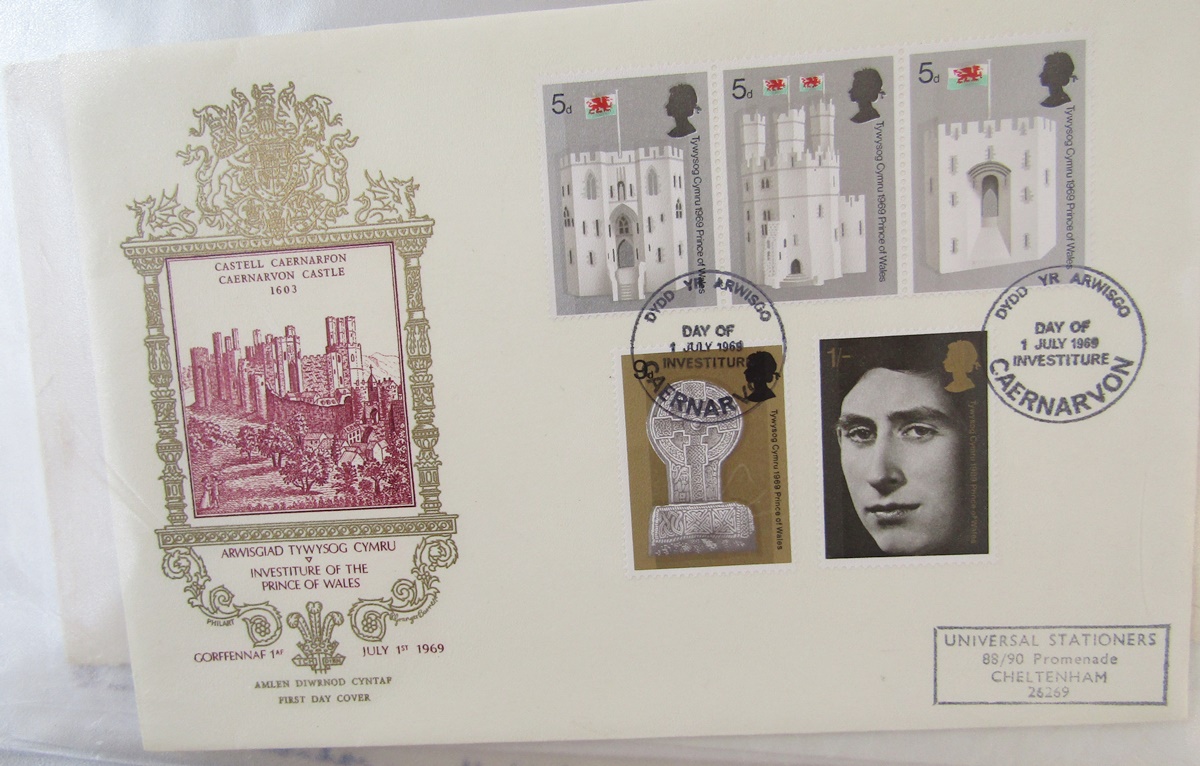 GB stamps: Two crates of KGVI - QEII covers, mostly decimal, in various albums, folders and - Image 5 of 6