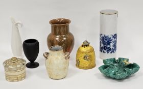 Mixed lot of 20th century ceramics including a Pilkington Royal Lancastrian drip glaze mottled