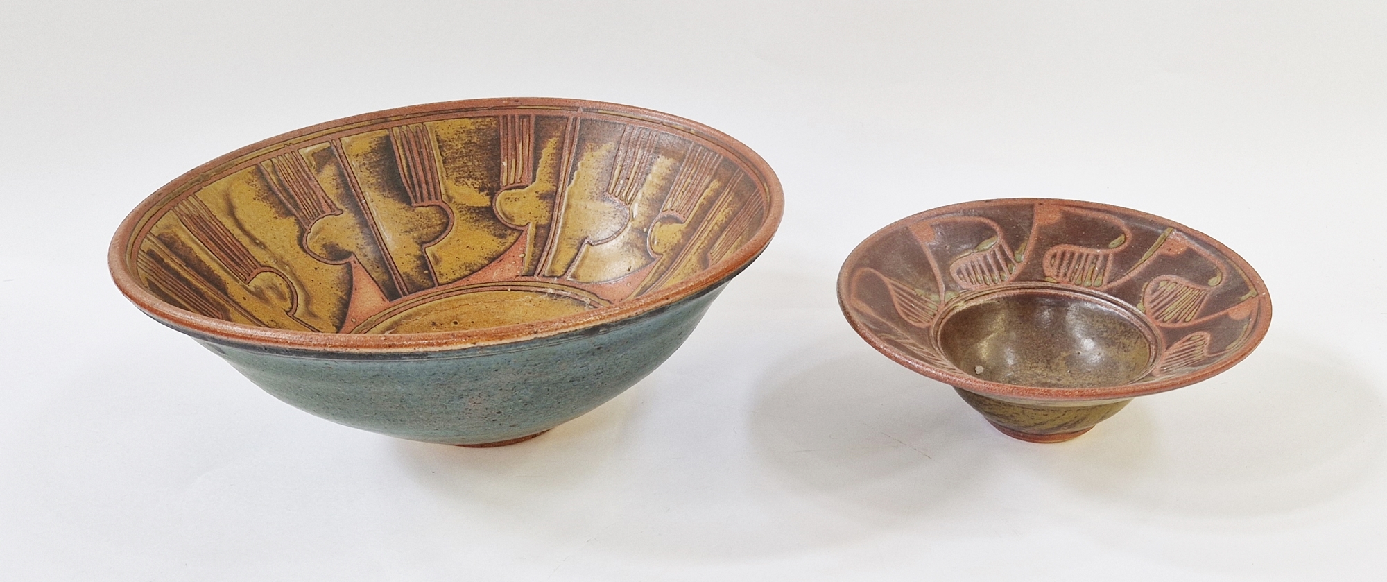 Eric Stockl and Meira studio pottery bowl with resist decoration, impressed mark to base, 8cm - Image 2 of 2