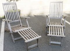 Pair of folding and reclining garden chairs (2)  Condition Report Chairs recline