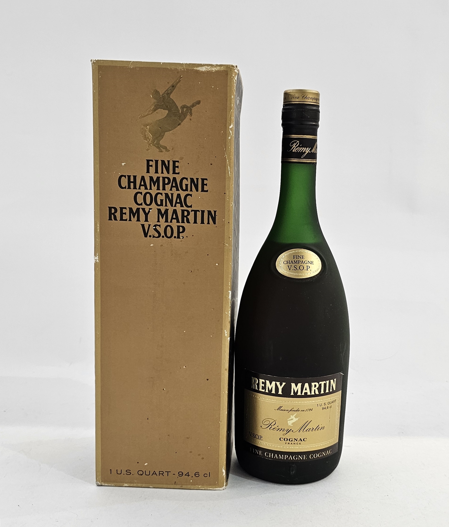 Remy Martin fine champagne VSOP cognac, US export bottling, 1 US quart, 94.6cl housed in original