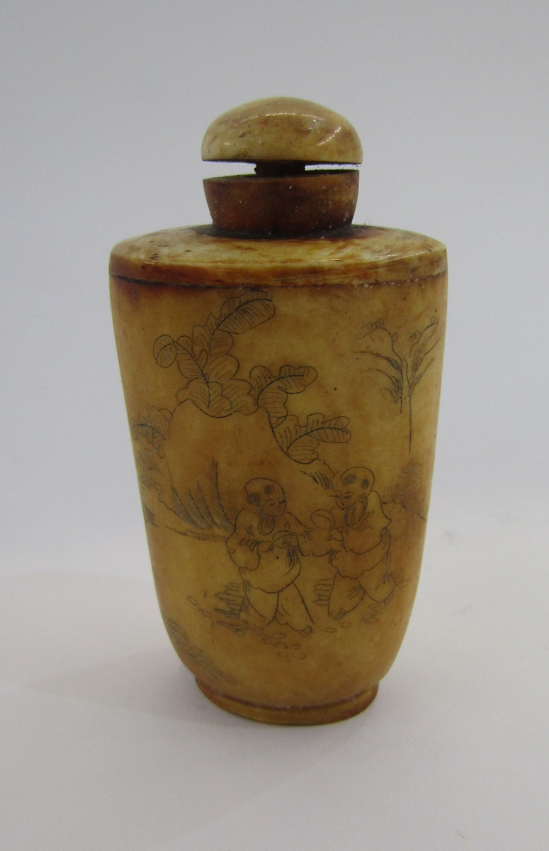 Chinese bone box of rectangular form with sliding cover, decorated with two seated figures, a pair - Image 5 of 8