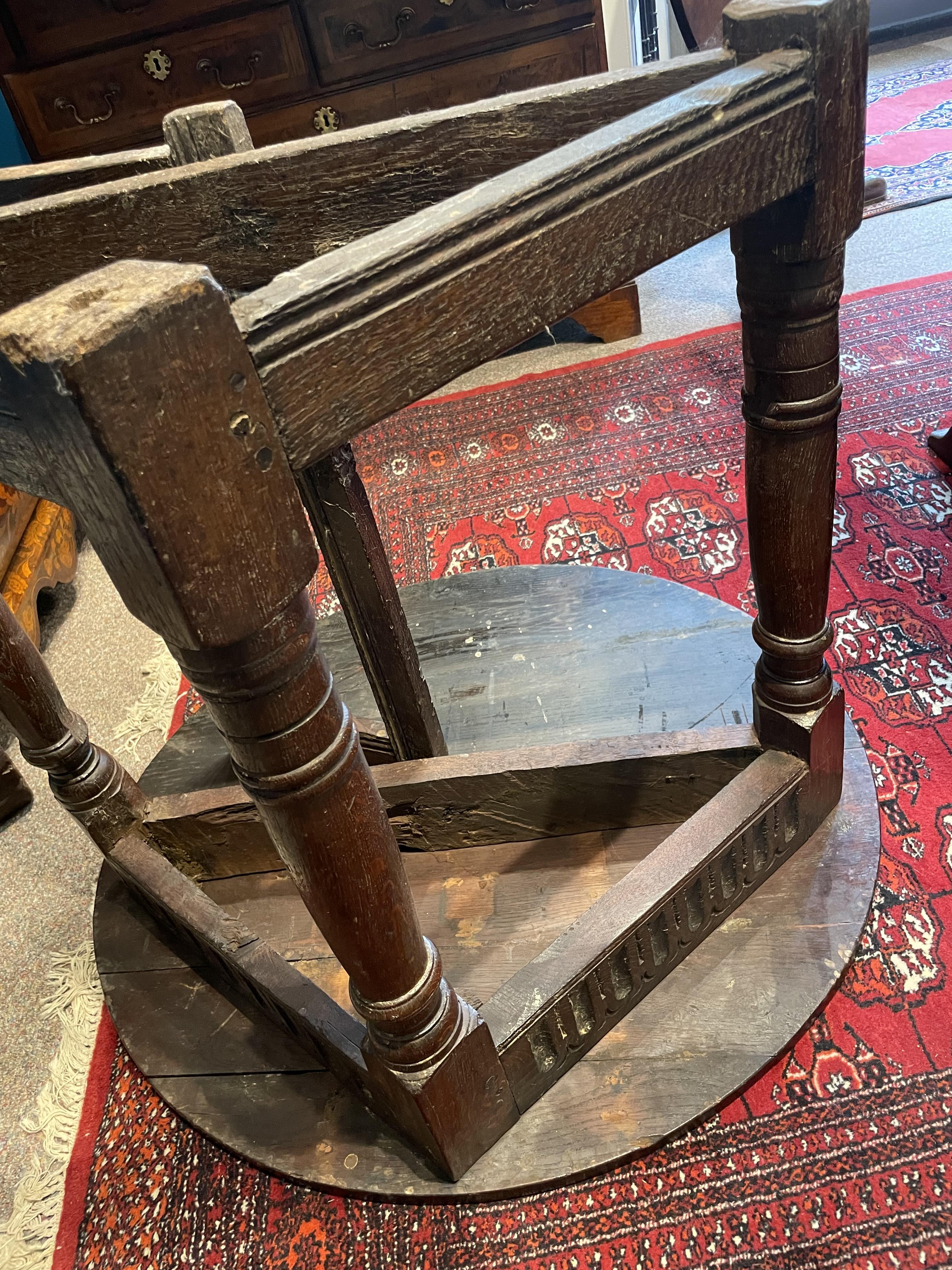 A 17th century oak credence table with a drop leaf side. - Image 3 of 8